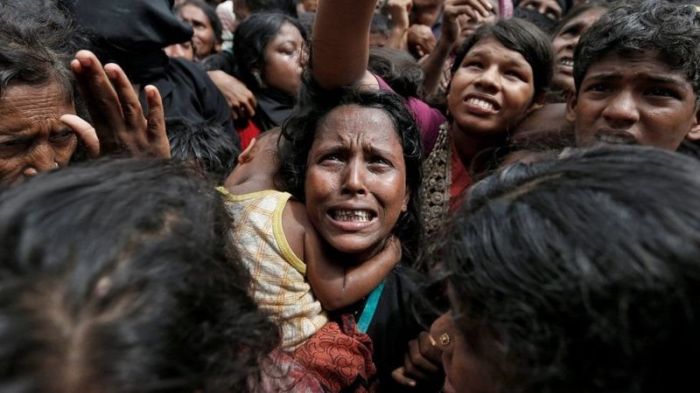 أكثر من 10 آلاف من المسلمين الروهينجا قتلوا في قمع عسكري في ميانمار