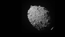 كويكب ديمورفوس في صورة التقطتها المركبة الفضائية دارْت قبل لحظات من الاصطدام